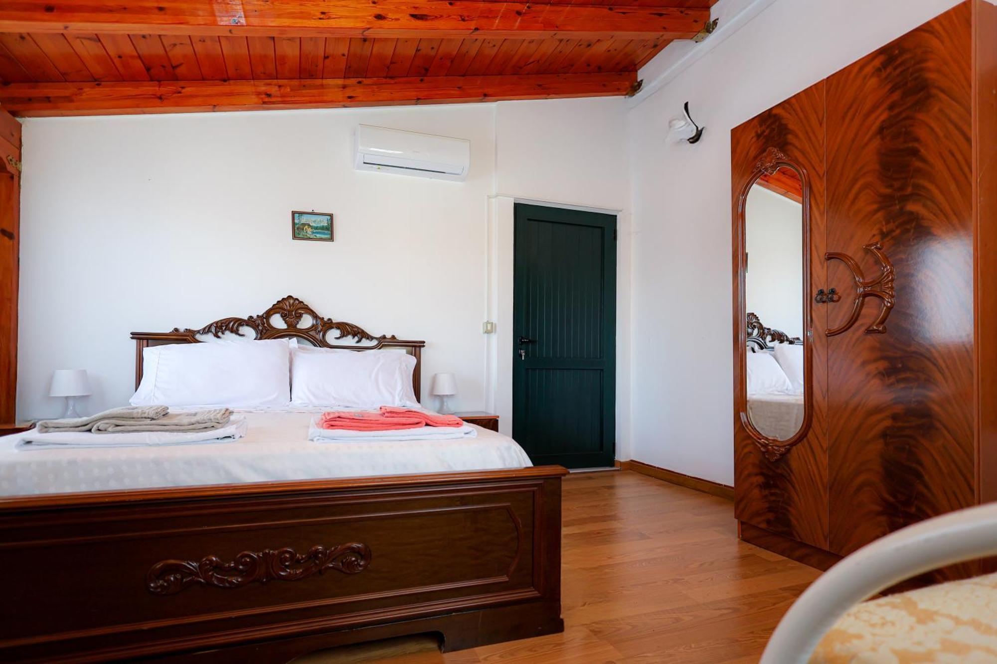 Casa La Pieve Bed & Breakfast Берат Екстериор снимка