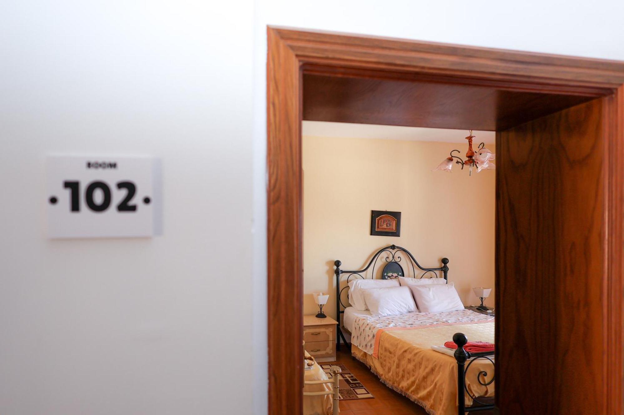 Casa La Pieve Bed & Breakfast Берат Екстериор снимка