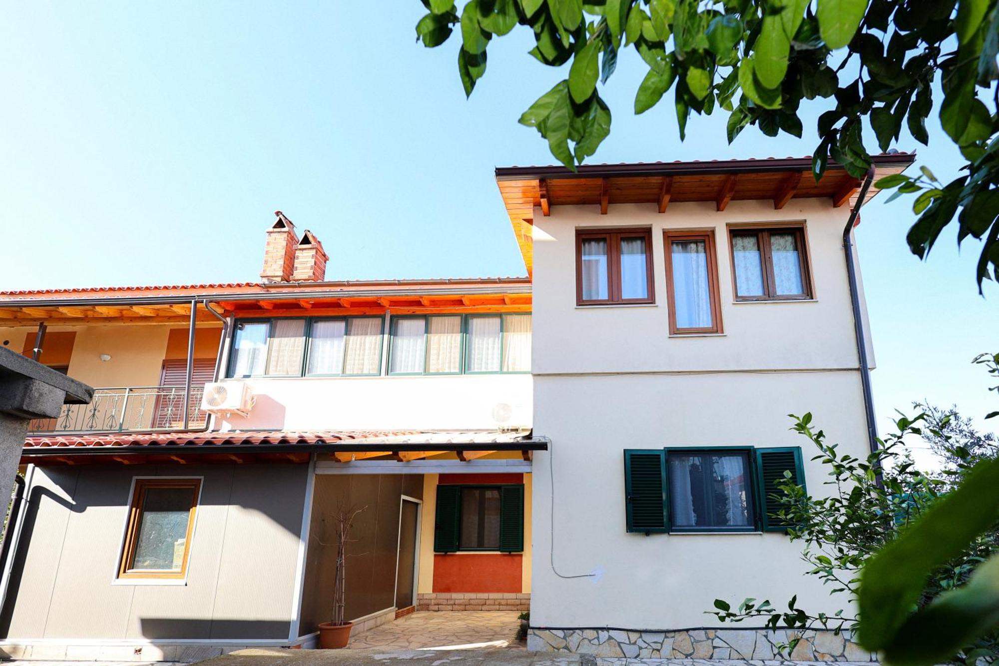 Casa La Pieve Bed & Breakfast Берат Екстериор снимка